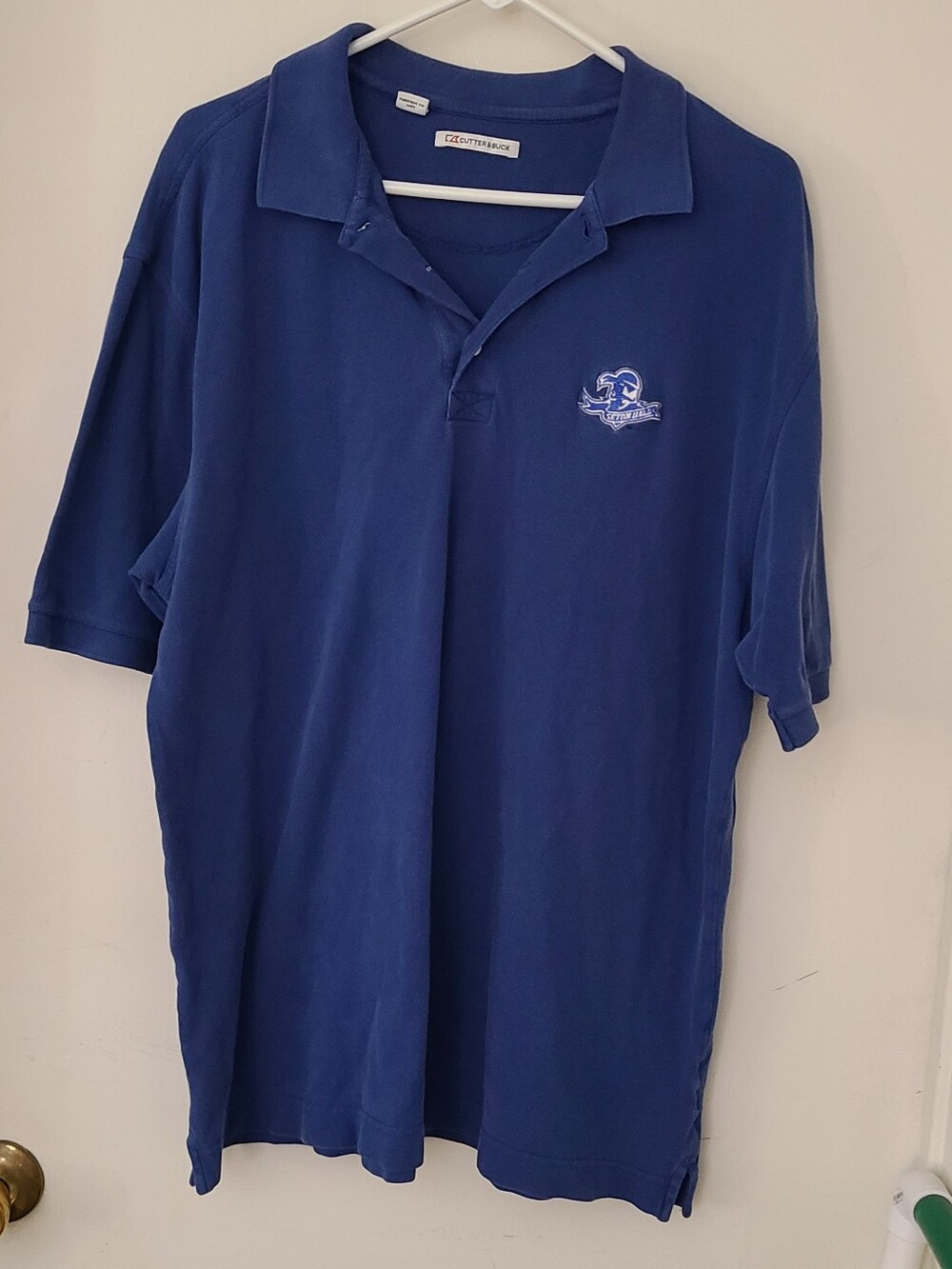 Seton Hall University Pirates Cutter & Buck Polo XL